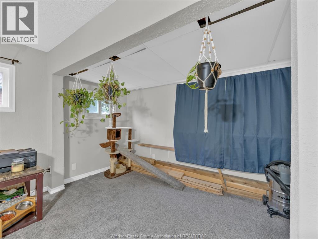 91 Balaclava Street South, Amherstburg, Ontario  N9V 2G7 - Photo 4 - 25021206