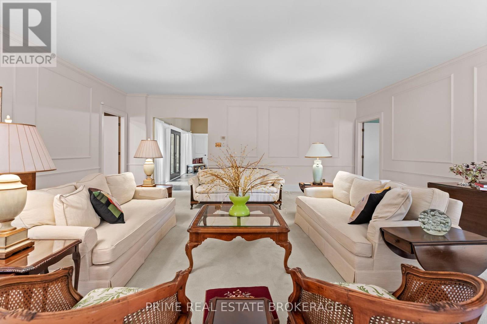 203 Riverside Drive, South Huron, Ontario  N0M 1S3 - Photo 9 - X12288006