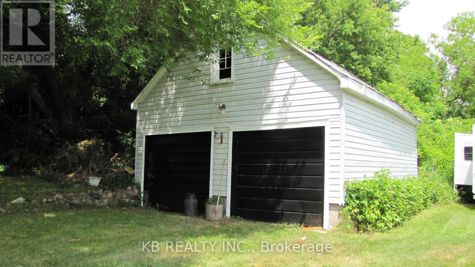 1033 Bridge Street, Central Frontenac, Ontario  K0K 1B0 - Photo 15 - X12355259