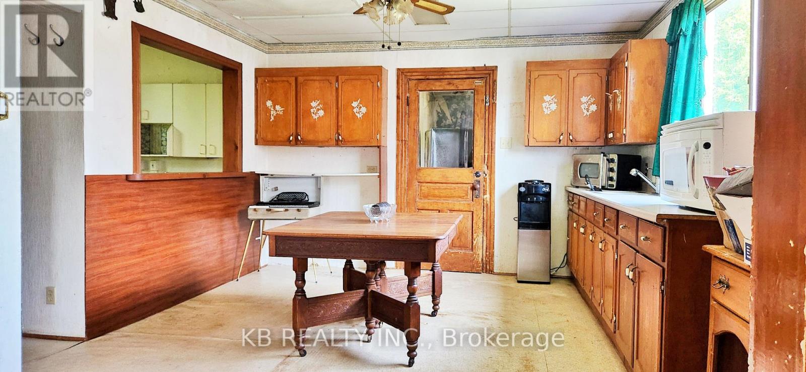 1033 Bridge Street, Central Frontenac, Ontario  K0K 1B0 - Photo 2 - X12355259