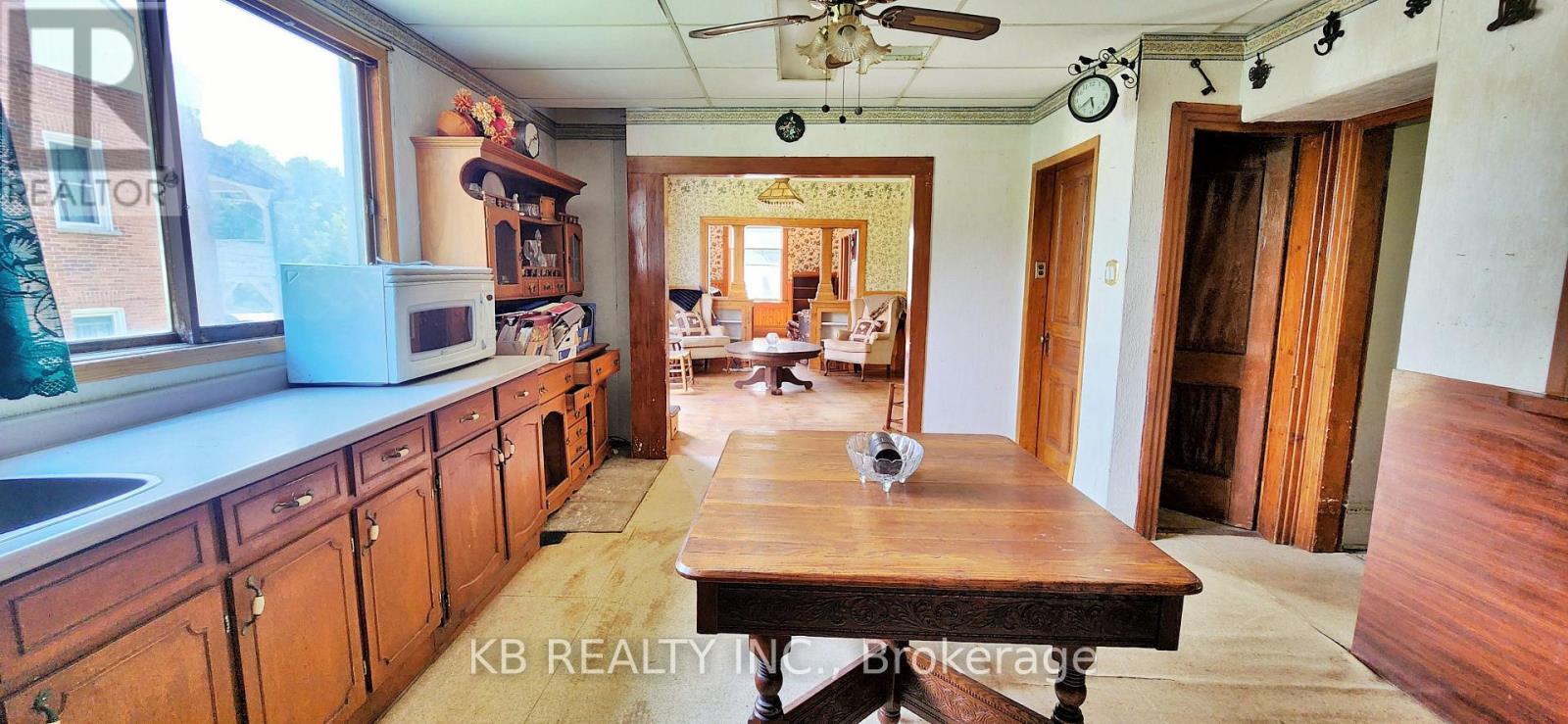 1033 Bridge Street, Central Frontenac, Ontario  K0K 1B0 - Photo 4 - X12355259