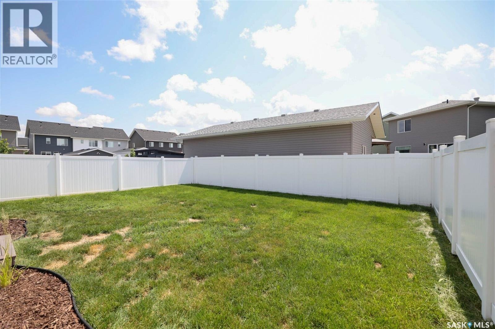 4833 E Keller Avenue, Regina, Saskatchewan  S4V 3S6 - Photo 38 - SK016127