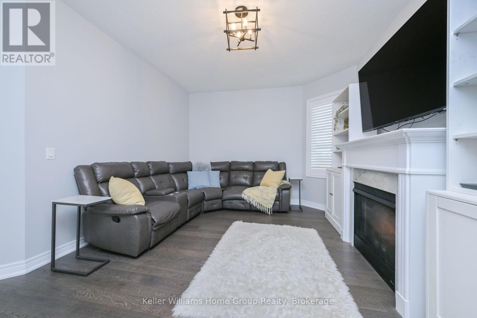 656 Armstrong Road, Shelburne, Ontario  L9V 3V4 - Photo 11 - X12228549