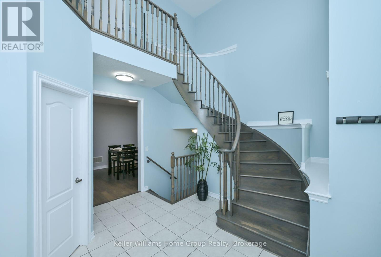 656 Armstrong Road, Shelburne, Ontario  L9V 3V4 - Photo 15 - X12228549