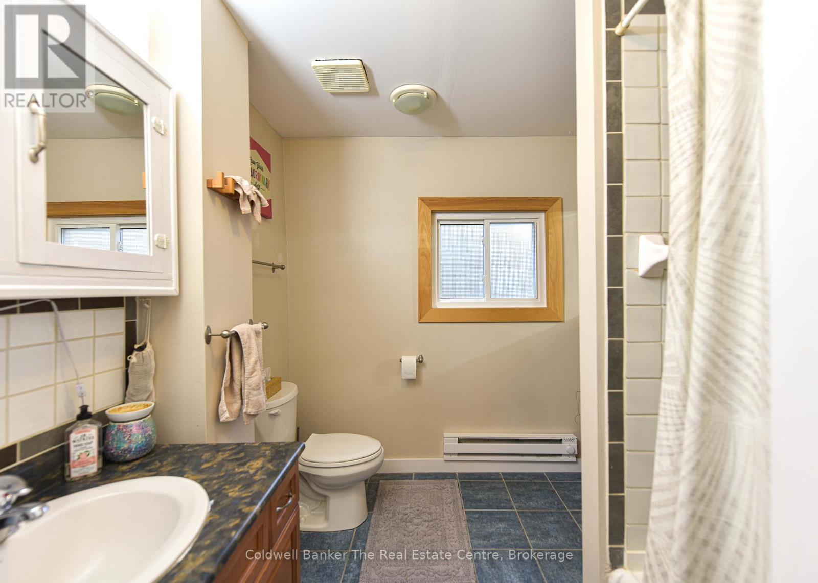 120 Bakery Lane, Gravenhurst, Ontario  P1P 1T6 - Photo 12 - X12230089