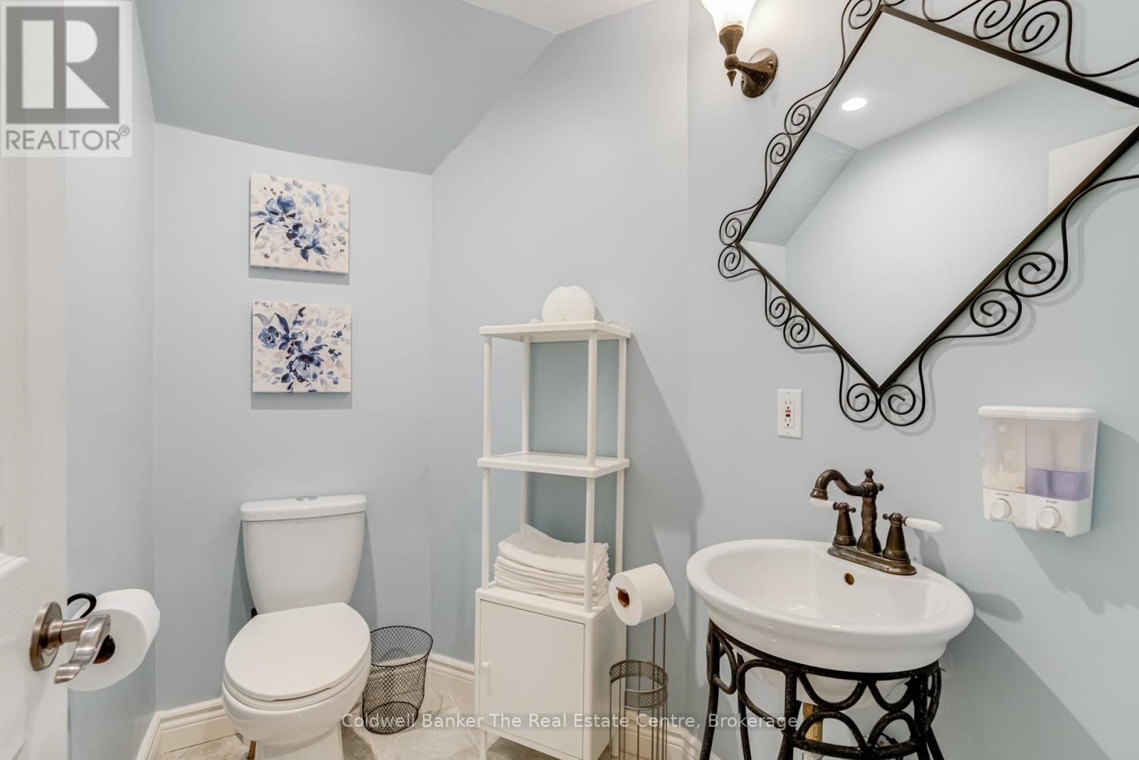 280 Private Street, Gravenhurst, Ontario  P1P 1R2 - Photo 21 - X12251564