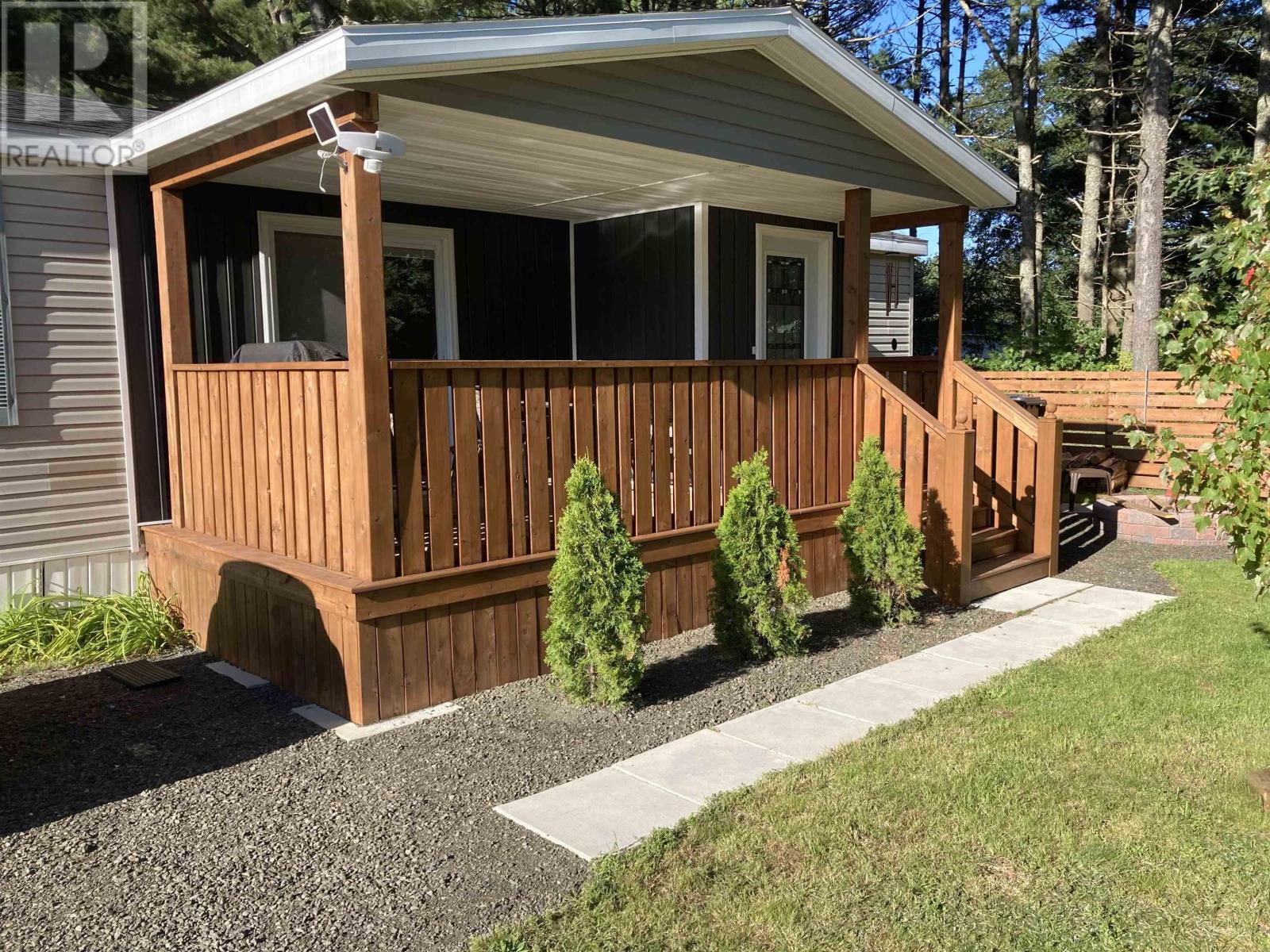 4 Wicks Drive, Meadowvale, Nova Scotia  B0P 1R0 - Photo 2 - 202521195