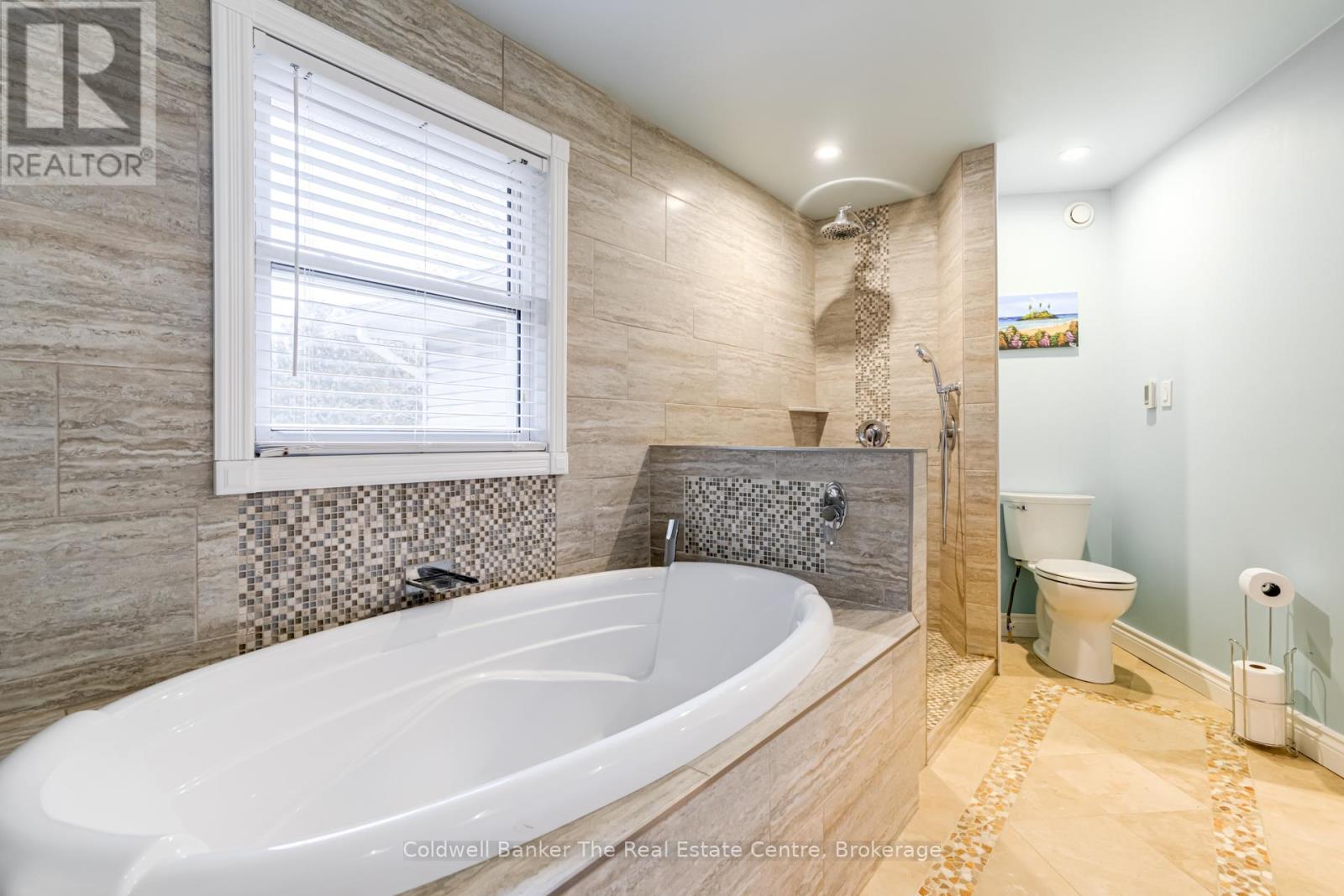 280 Private Street, Gravenhurst, Ontario  P1P 1R2 - Photo 29 - X12251564