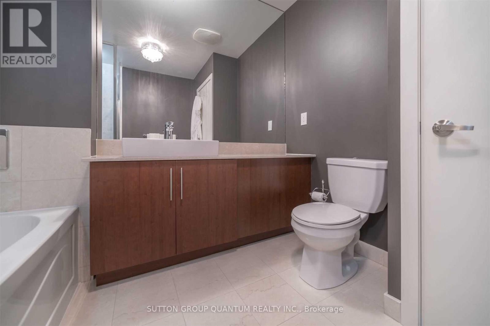 4608 - 65 Bremner Boulevard, Toronto, Ontario  M5J 0A7 - Photo 14 - C12355315