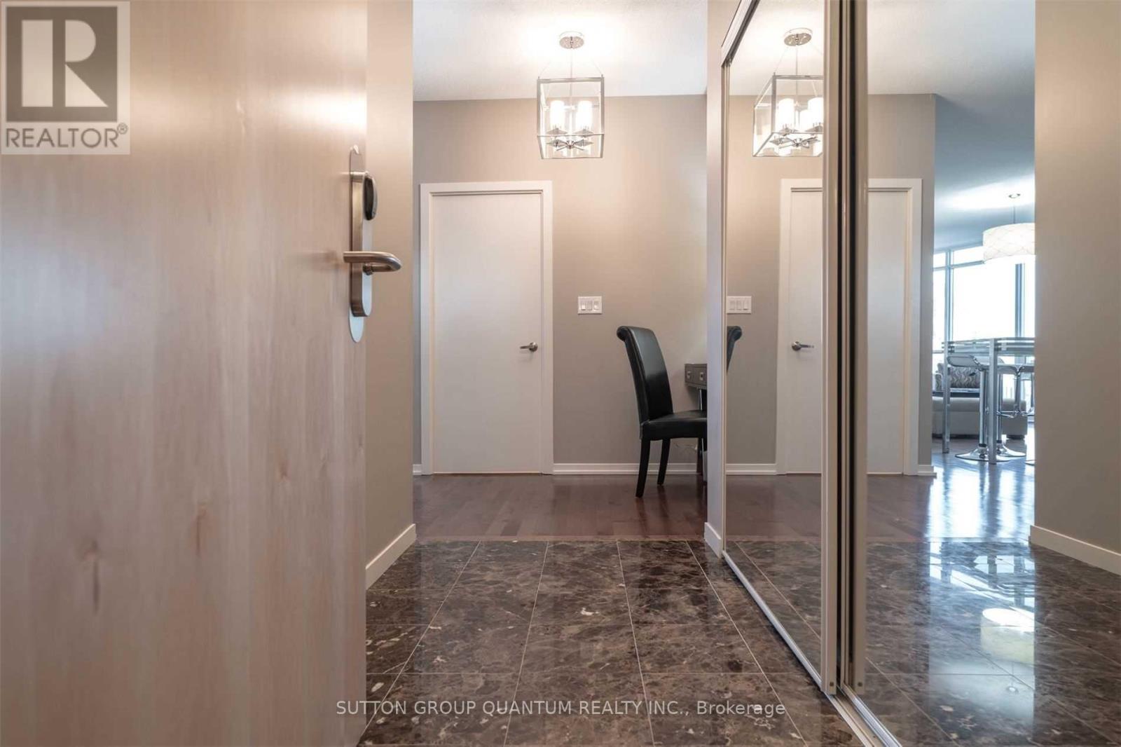 4608 - 65 Bremner Boulevard, Toronto, Ontario  M5J 0A7 - Photo 2 - C12355315
