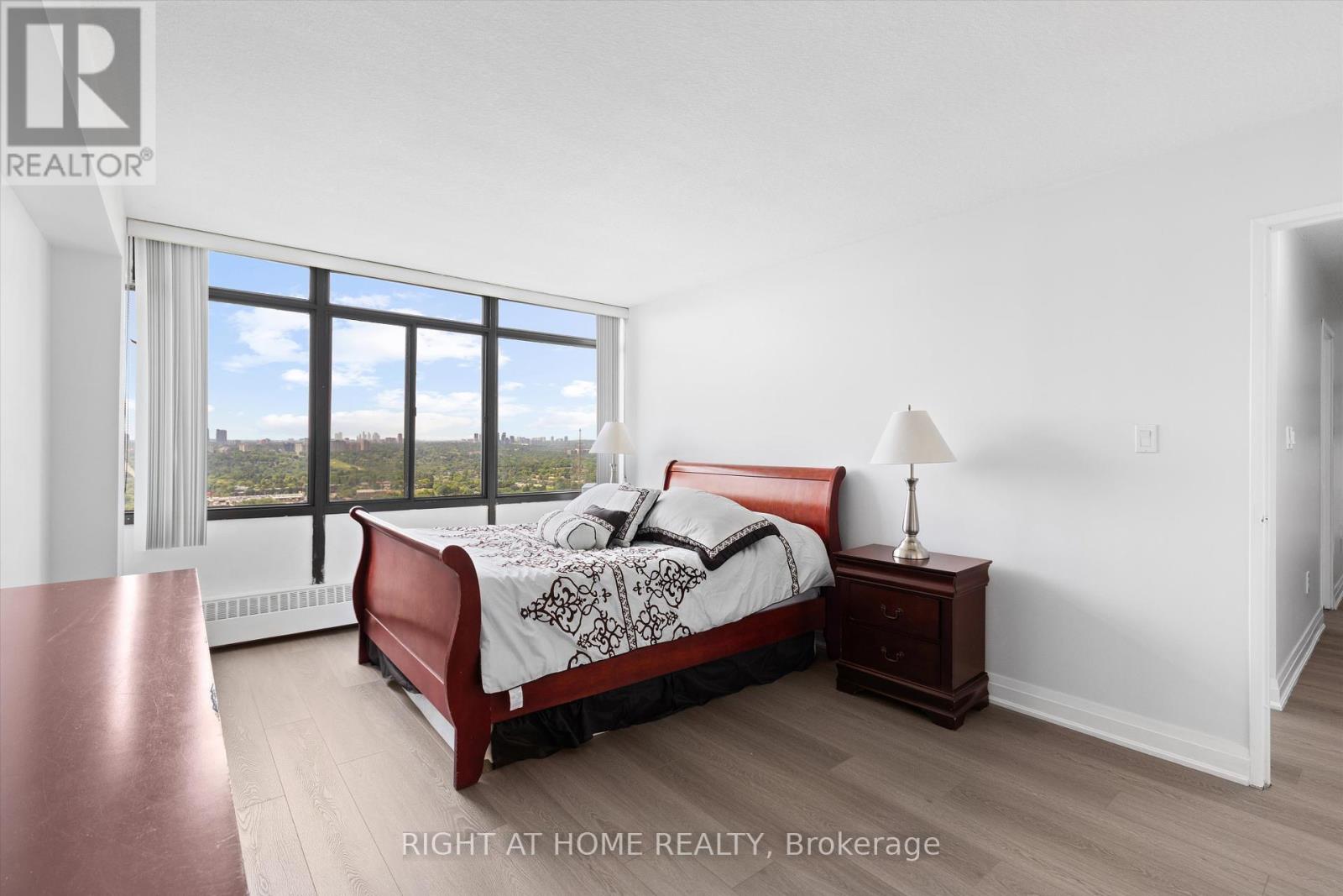 2209 - 3300 Don Mills Road, Toronto, Ontario  M2J 4X7 - Photo 11 - C12355372
