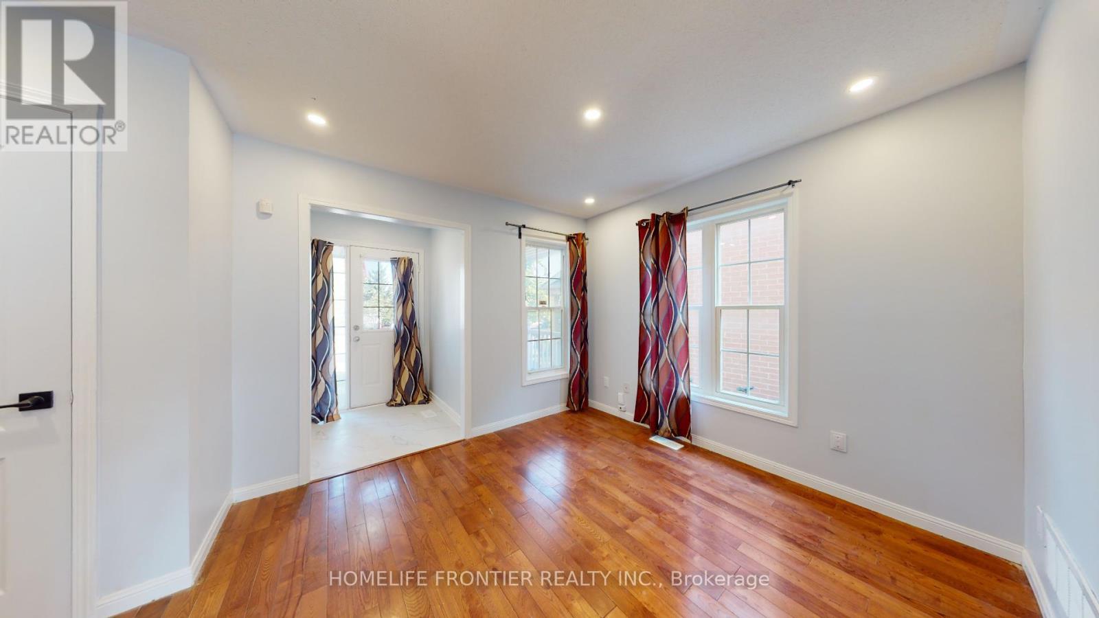 55 Hyacinth Crescent, Toronto, Ontario  M1X 1W9 - Photo 3 - E12355352