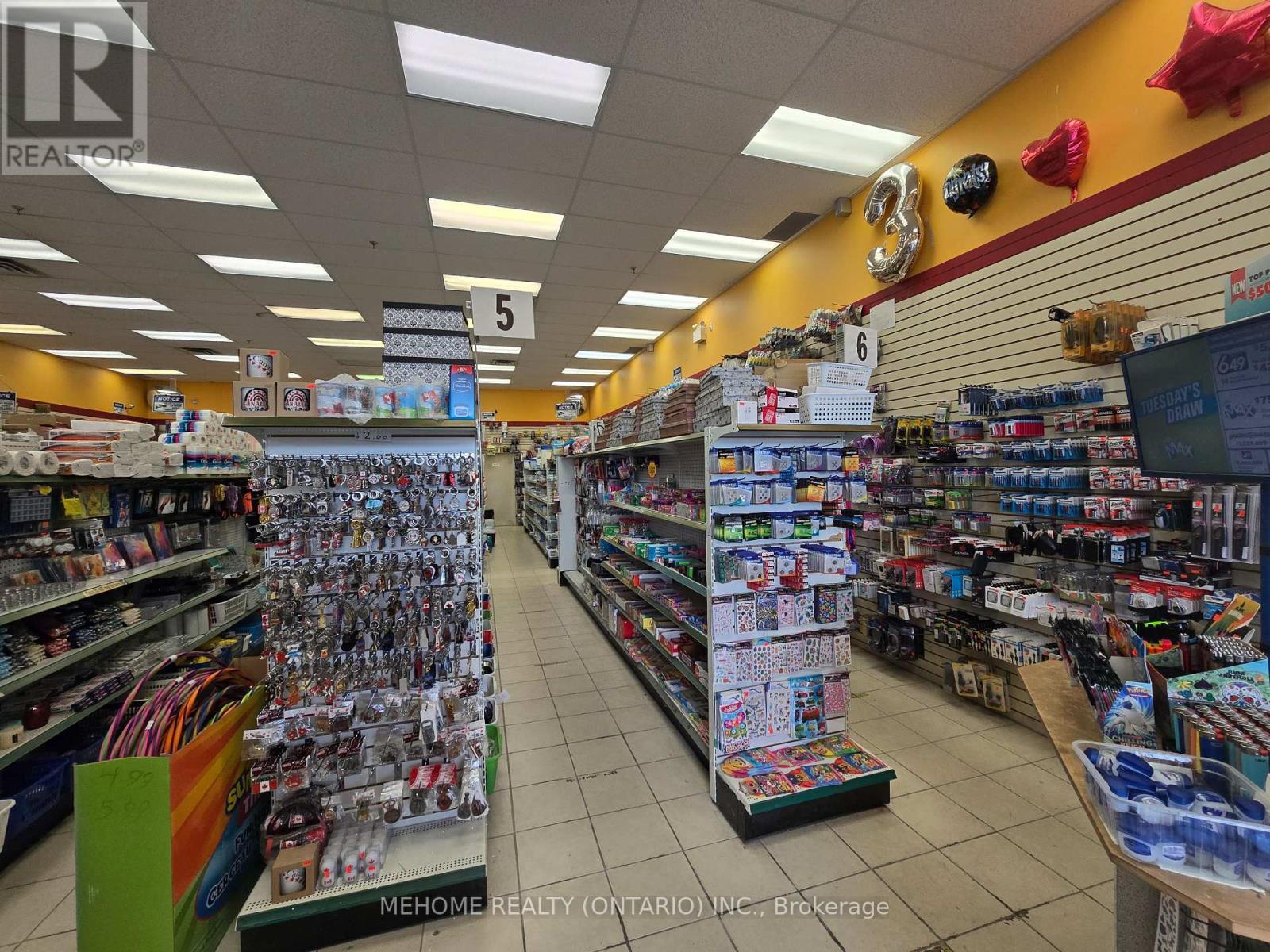 9200 Bathurst Street, Vaughan, Ontario  L4J 8W1 - Photo 4 - N12355354