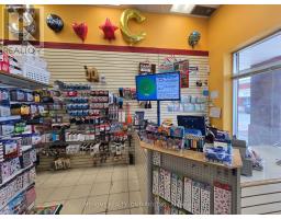 9200 BATHURST STREET, Vaughan, Ontario