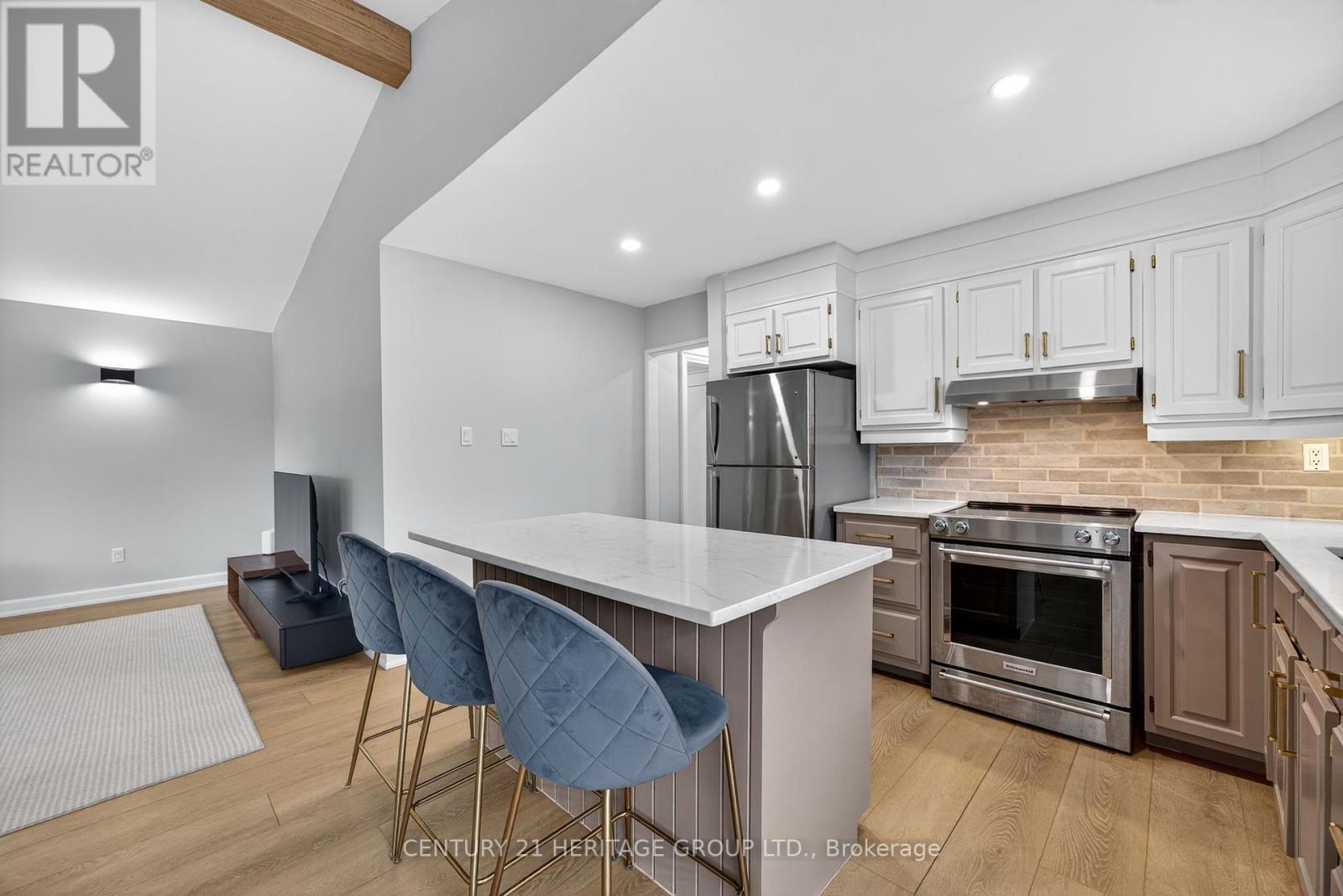1282 Temple Avenue, Innisfil, Ontario  L0L 1C0 - Photo 18 - N12355396
