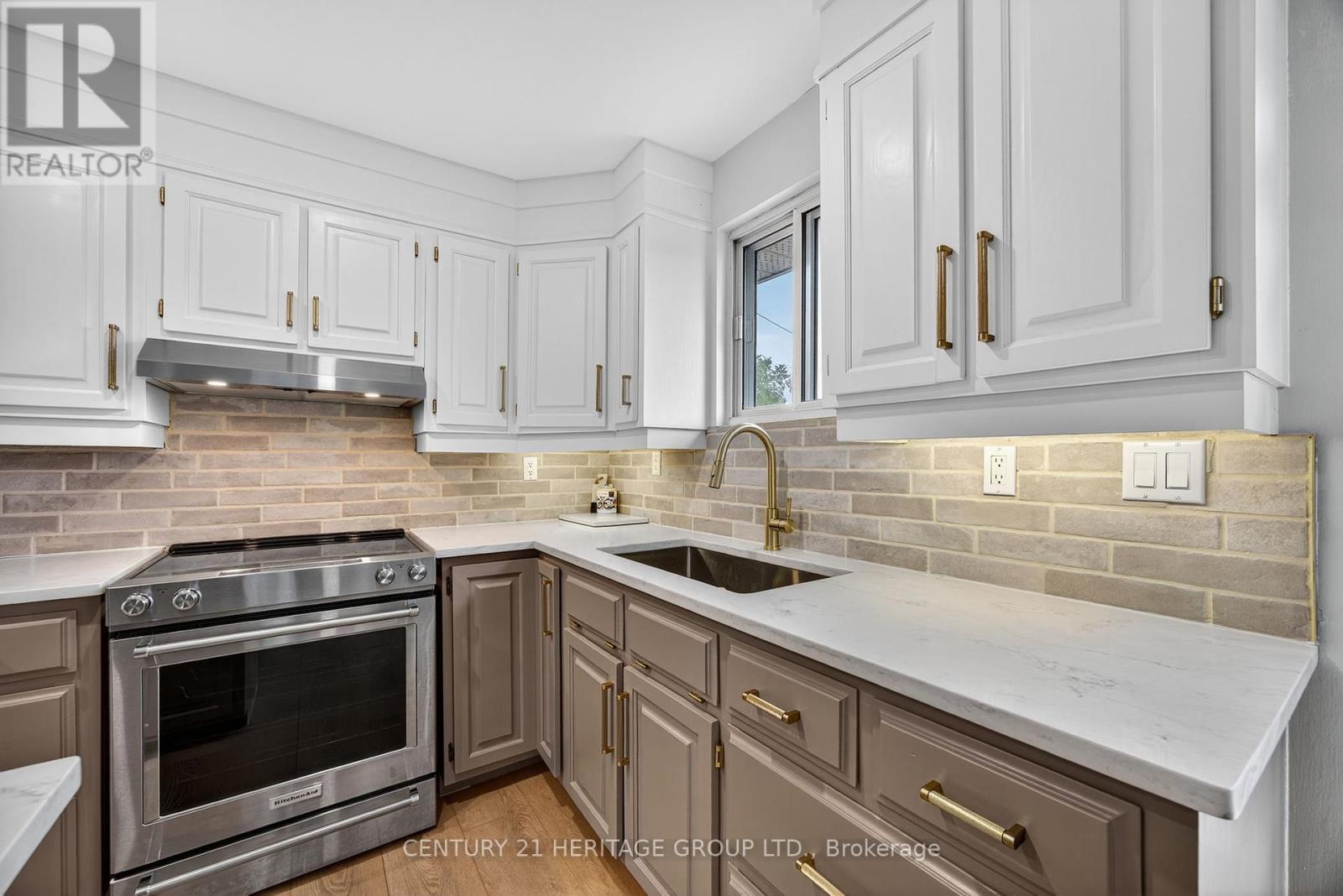 1282 Temple Avenue, Innisfil, Ontario  L0L 1C0 - Photo 19 - N12355396