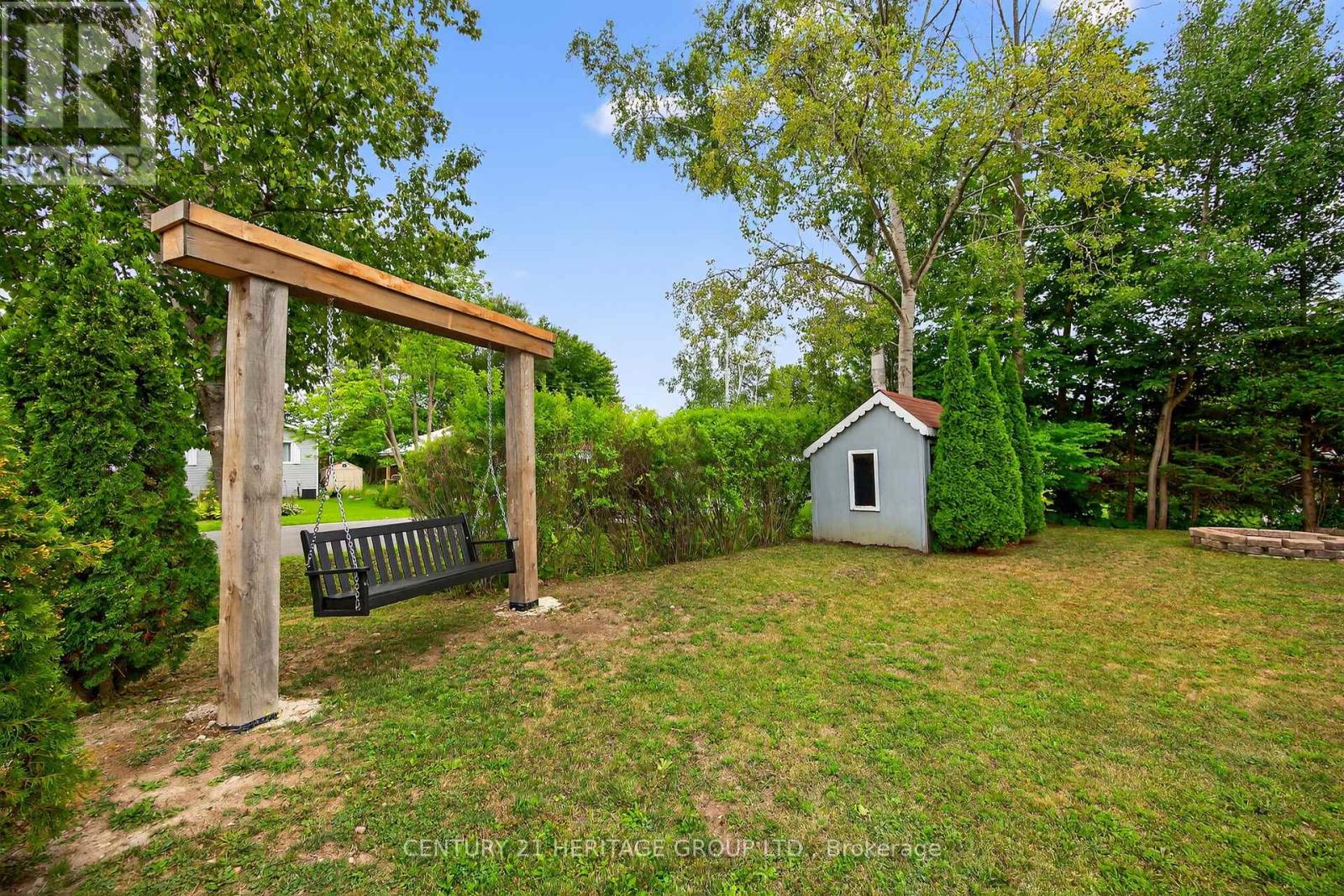 Property at 1282 TEMPLE AVENUE image 3