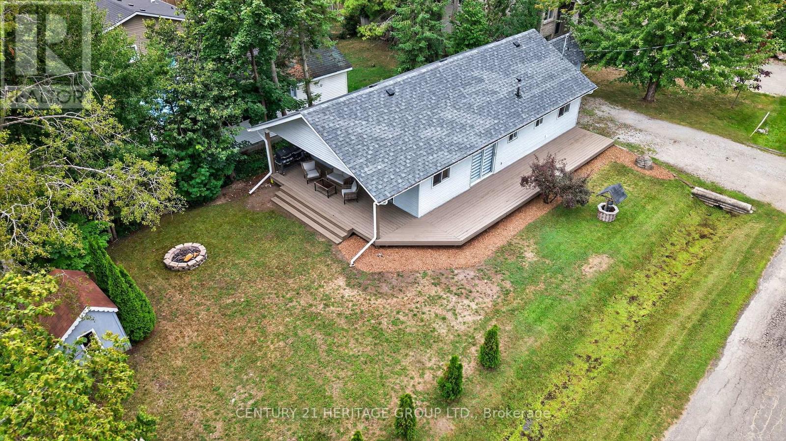 1282 Temple Avenue, Innisfil, Ontario  L0L 1C0 - Photo 36 - N12355396