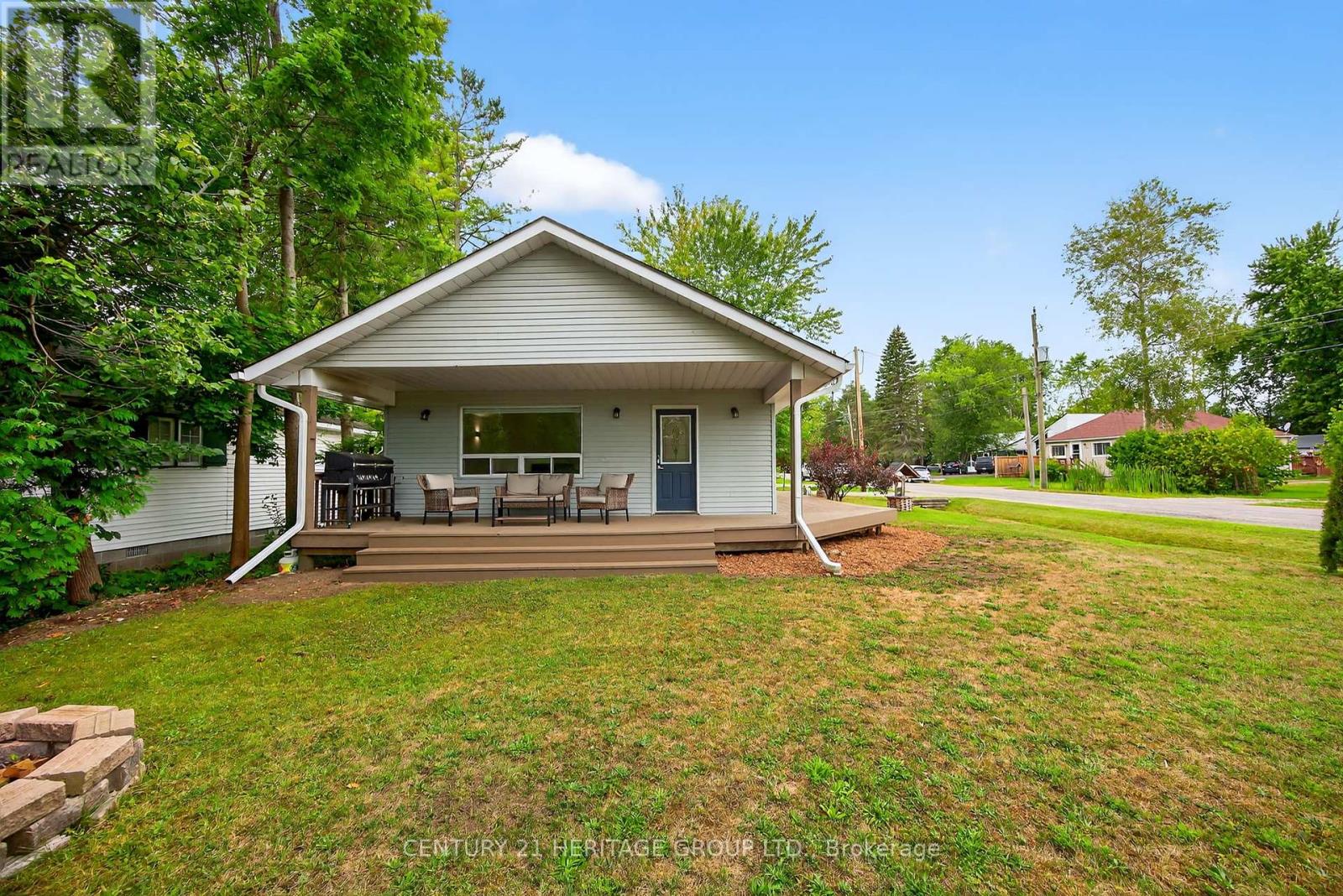 Property at 1282 TEMPLE AVENUE image 4