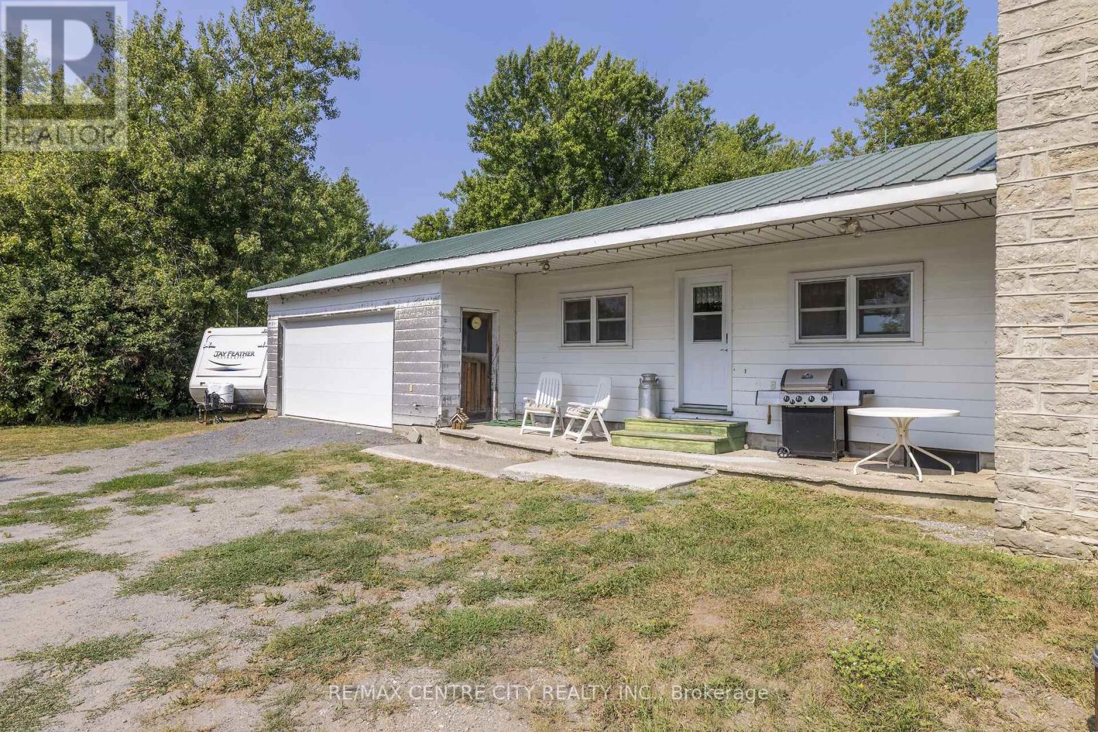 6519/6523 County Road 29 Lt 6 Conc 8, Mississippi Mills, Ontario  K0A 1A0 - Photo 6 - X12355445