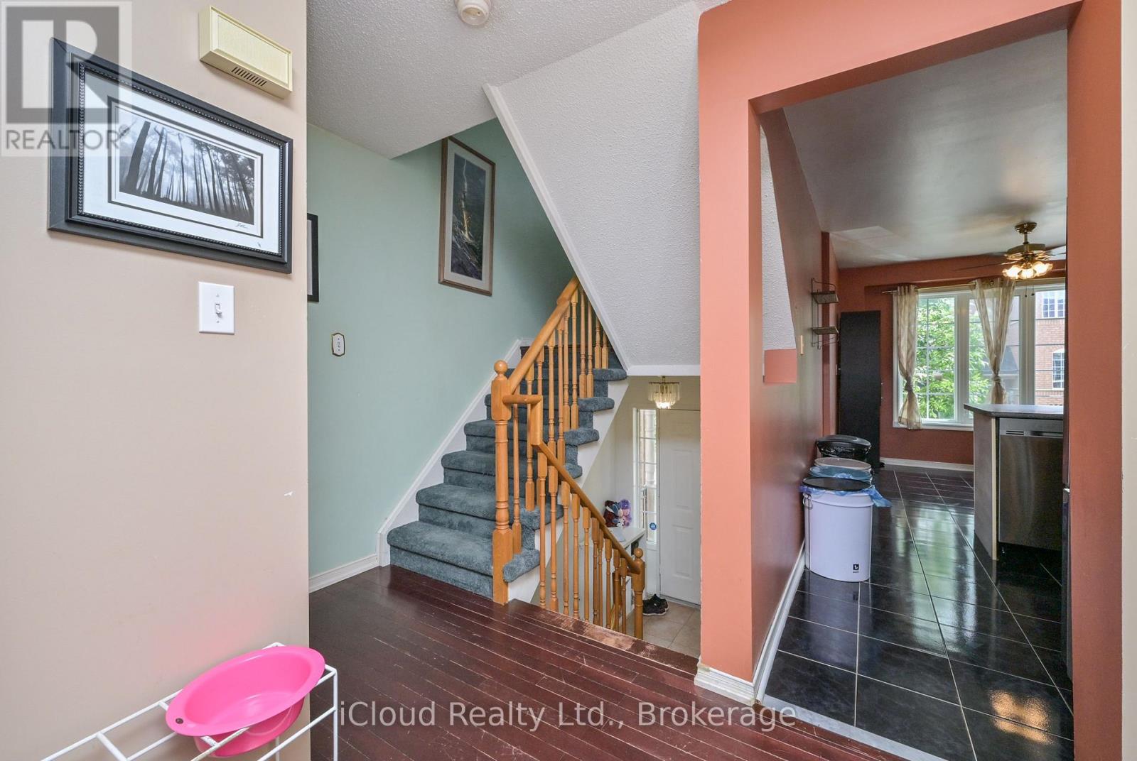 27 - 65 Brickyard Way, Brampton, Ontario  L6V 4M2 - Photo 12 - W12312830