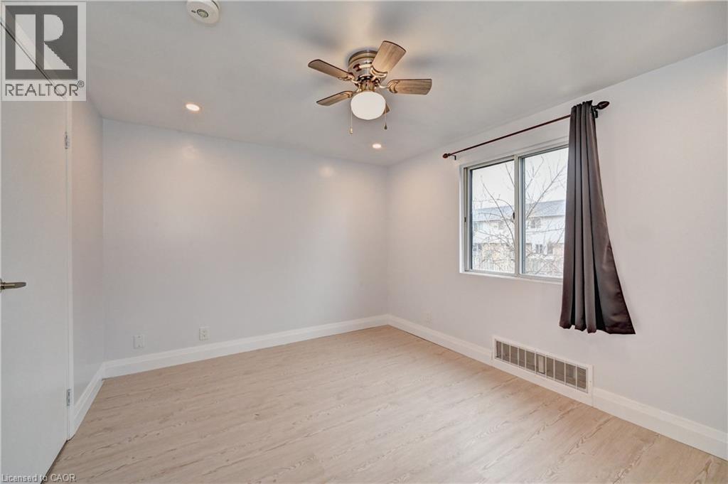 67 Valleyview Road Unit# 37, Kitchener, Ontario  N2E 3J1 - Photo 28 - 40761902