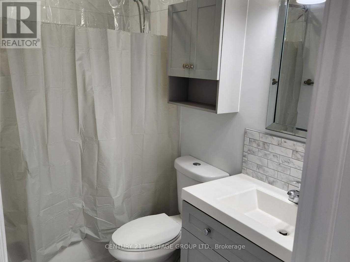 290 George Street, Midland, Ontario  L4R 2W9 - Photo 10 - S12355179