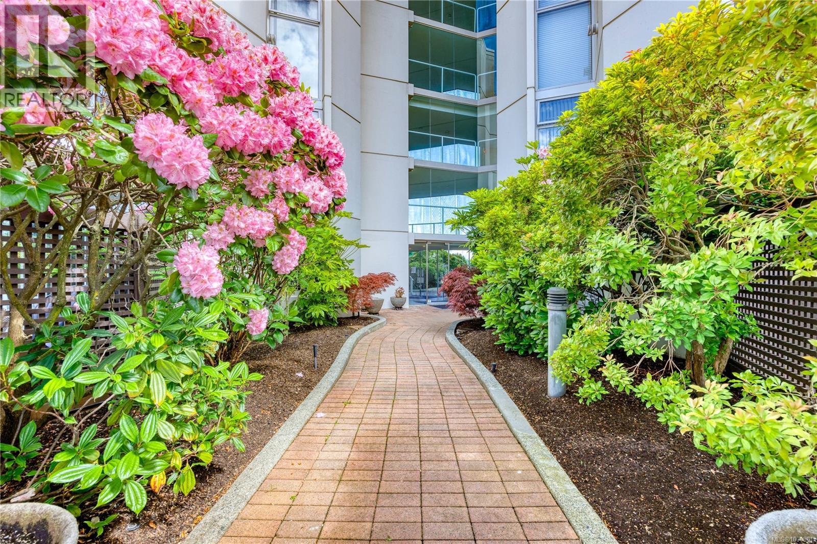 208 150 Promenade Dr, Nanaimo, British Columbia  V9R 6M6 - Photo 34 - 1000881