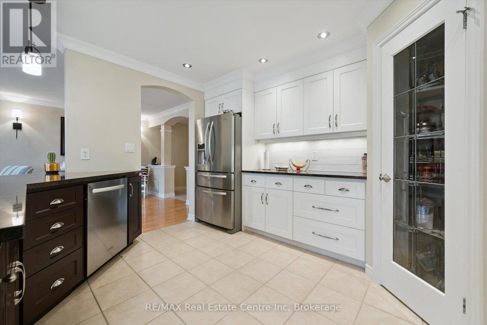 186 Riverwalk Place, Guelph/eramosa, Ontario  N0B 2K0 - Photo 11 - X12355460