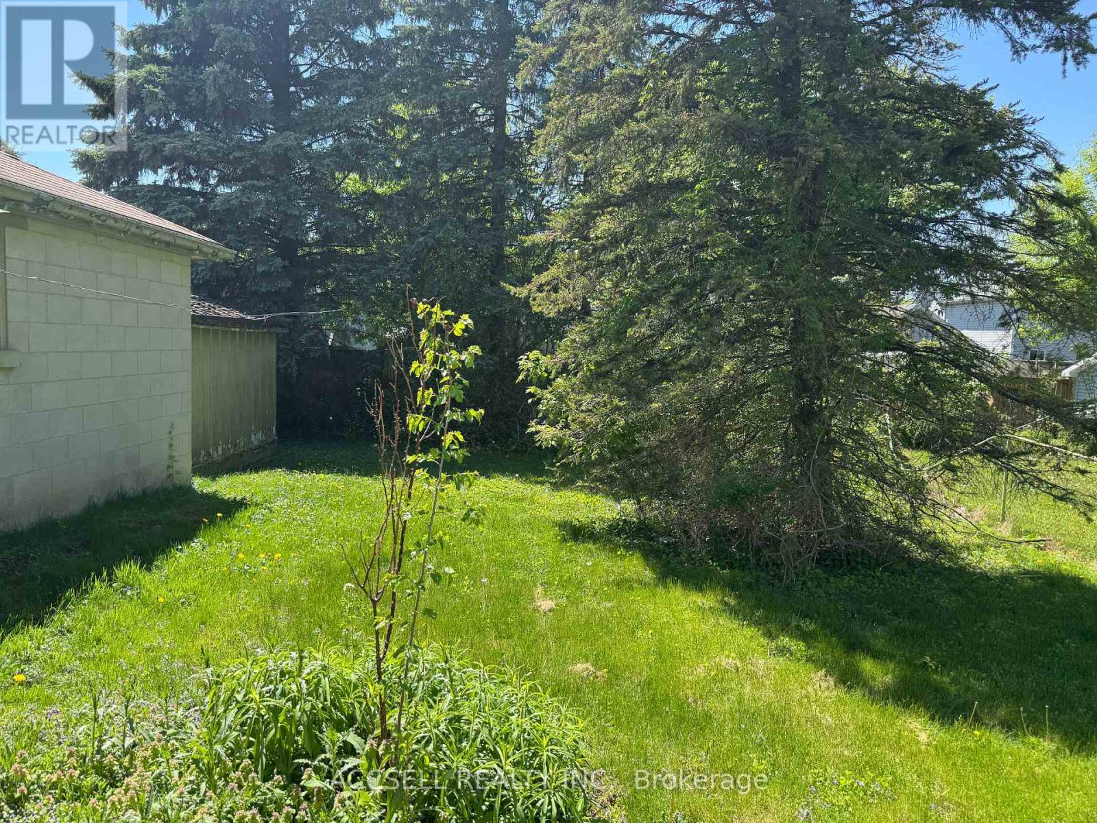 Property at 31 LYMAN STREET image 4