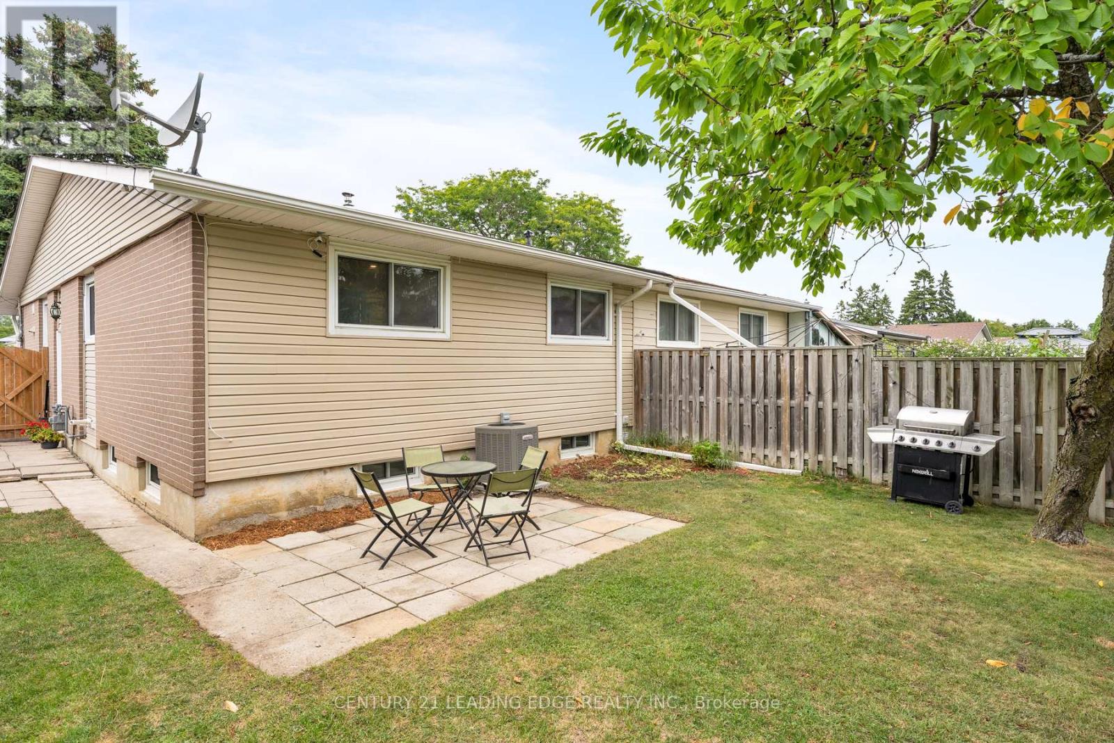 809 Sanok Drive, Pickering, Ontario  L1W 2R1 - Photo 45 - E12355177