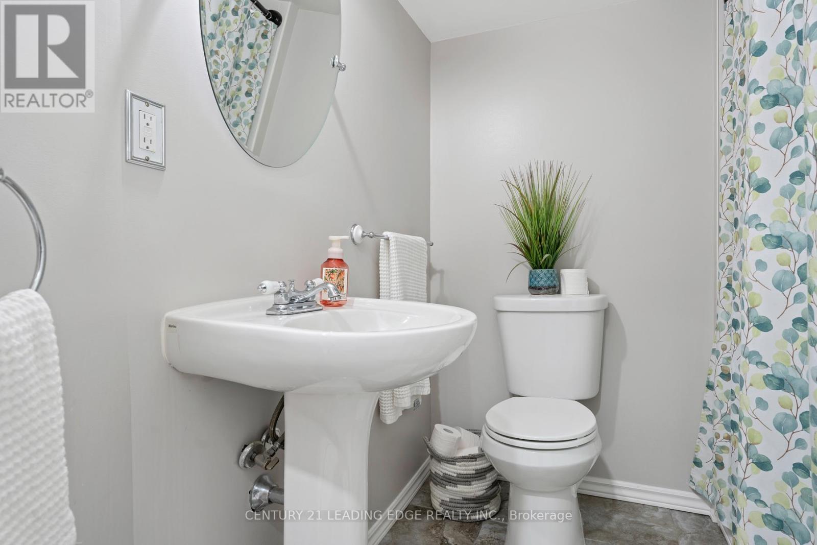 809 Sanok Drive, Pickering, Ontario  L1W 2R1 - Photo 40 - E12355177