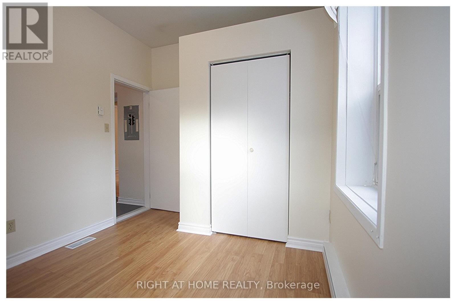 Apt. 5 - 294 Somerset Street W, Ottawa, Ontario  K2P 0J6 - Photo 4 - X12324005