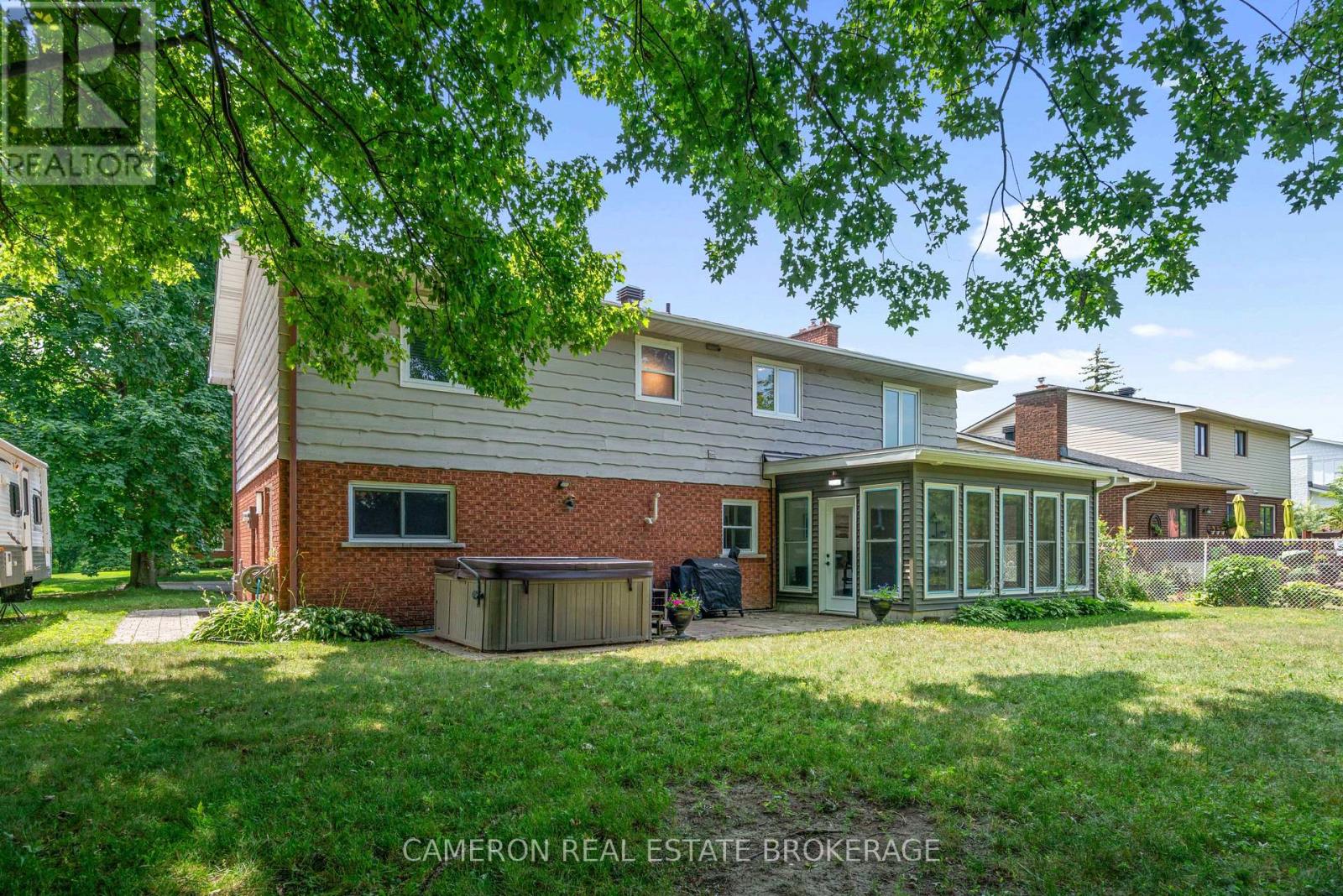 1507 Catherine Street, Cornwall, Ontario  K6J 5C3 - Photo 4 - X12355464