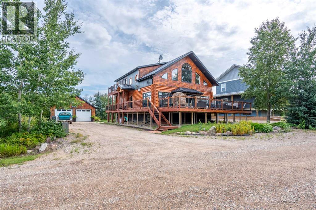 16 Lake View Drive, Lac Des Iles, Saskatchewan