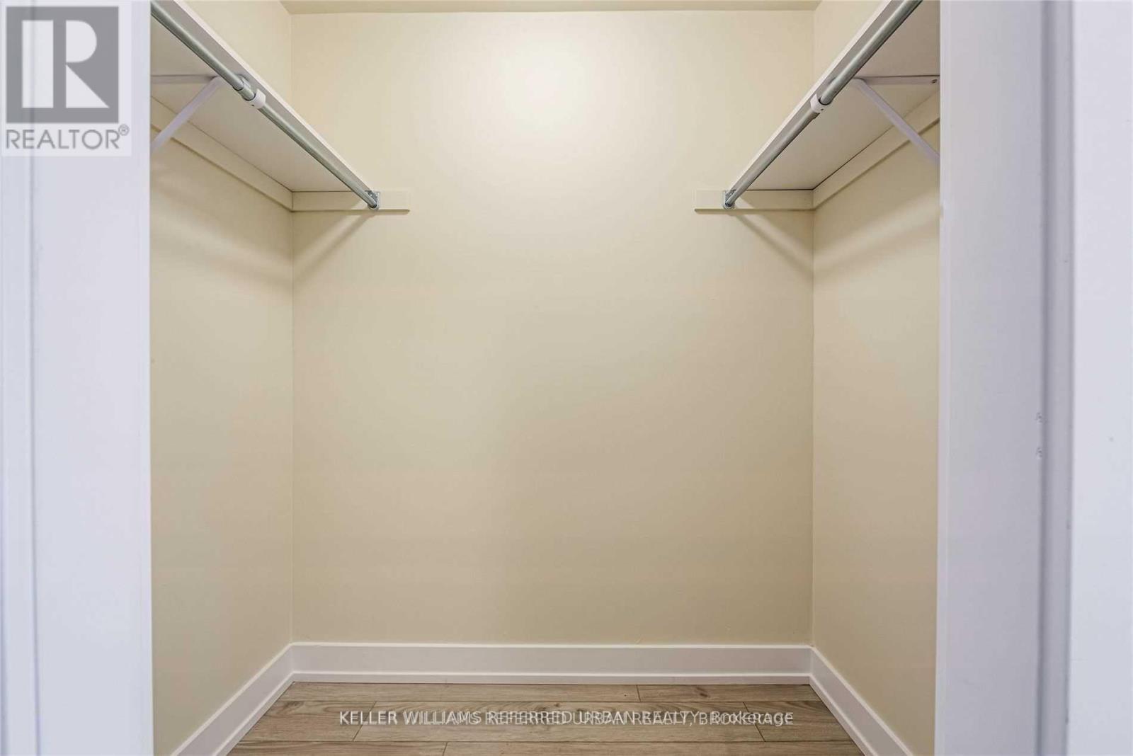 37 - 3 Elsie Lane, Toronto, Ontario  M6P 0B8 - Photo 22 - W12353059
