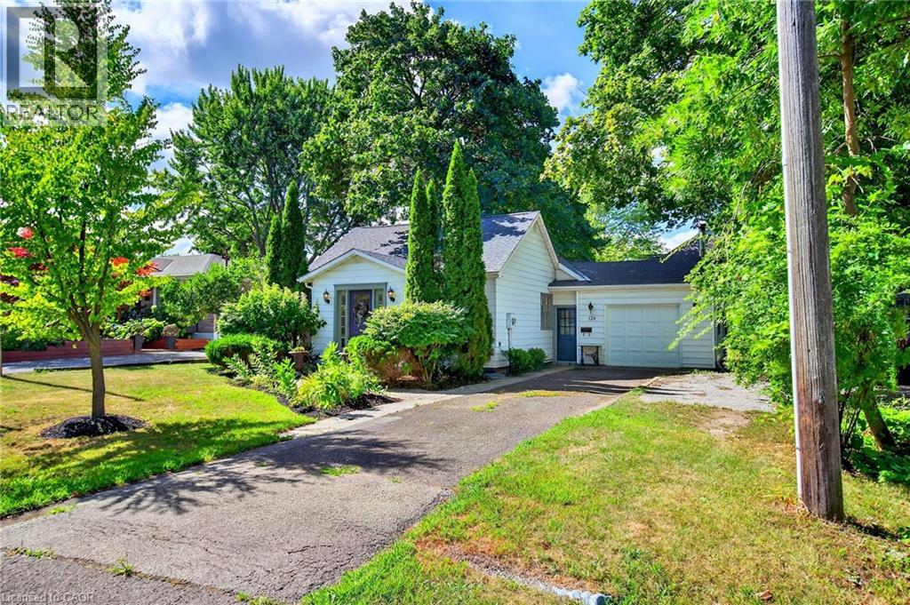 Property at 124 MARY Street image 1