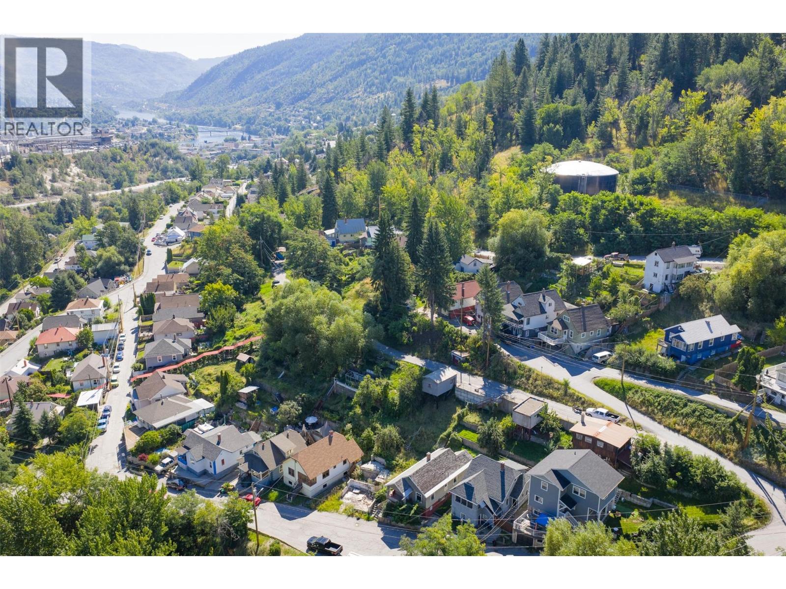 132 Reservoir Road, Trail, British Columbia  V1R 3R9 - Photo 43 - 10359022