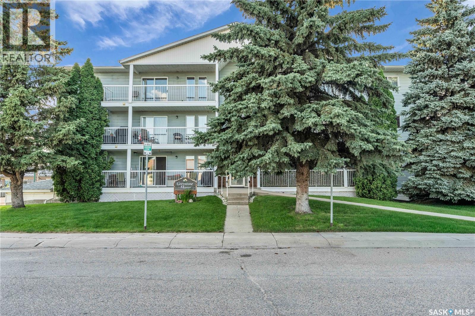302 918 Argyle Avenue, Saskatoon, Saskatchewan  S7H 2W1 - Photo 2 - SK016162