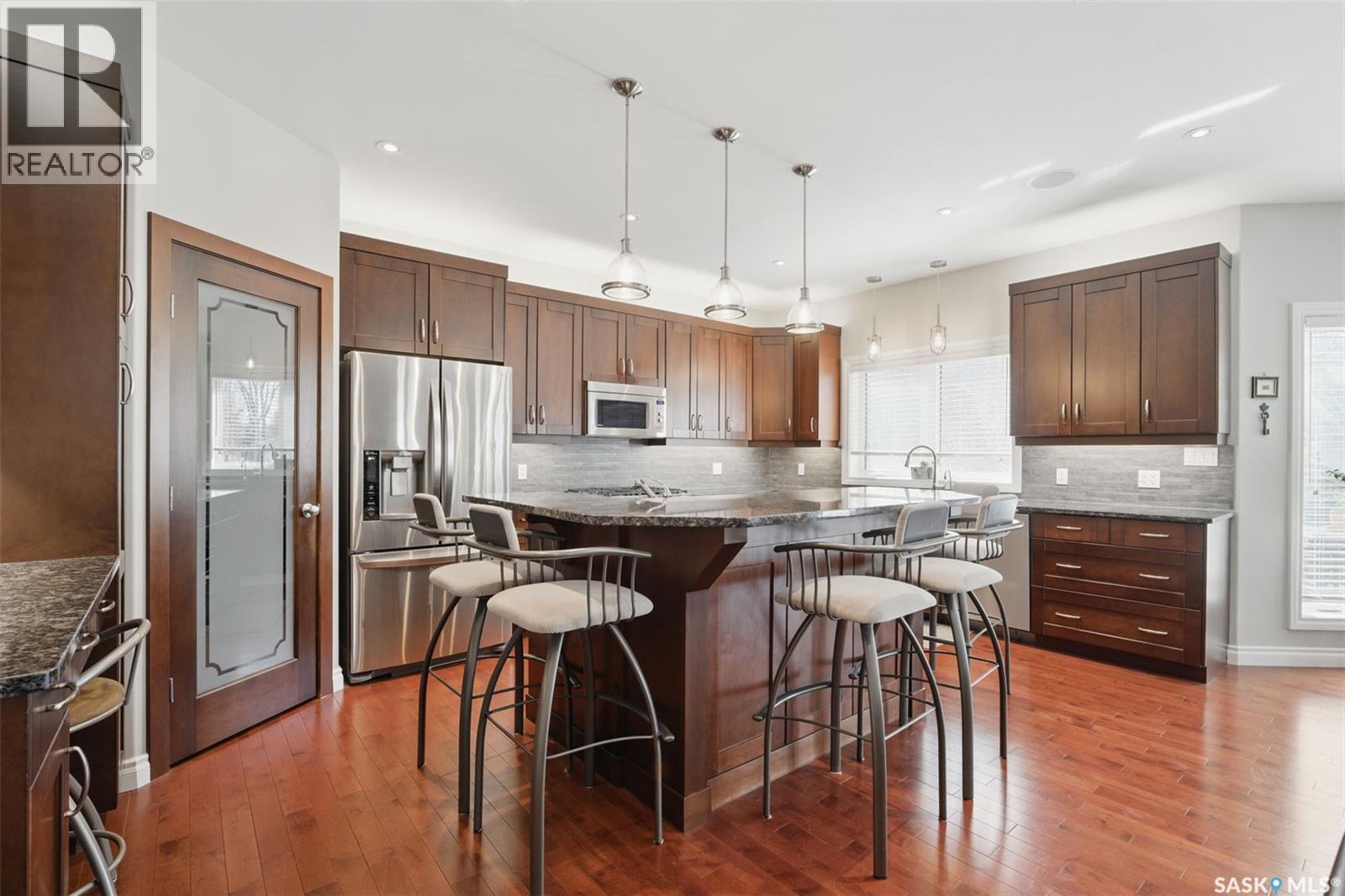116 Hilliard Street E, Saskatoon, Saskatchewan  S7J 0E2 - Photo 11 - SK016064