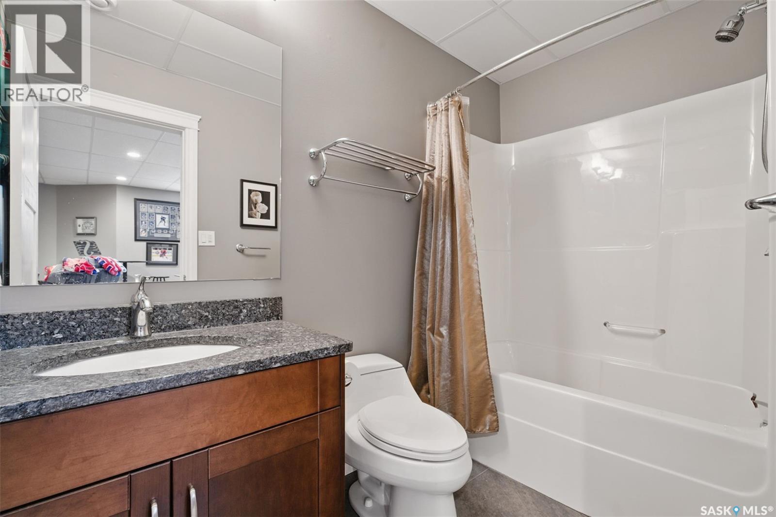116 Hilliard Street E, Saskatoon, Saskatchewan  S7J 0E2 - Photo 25 - SK016064