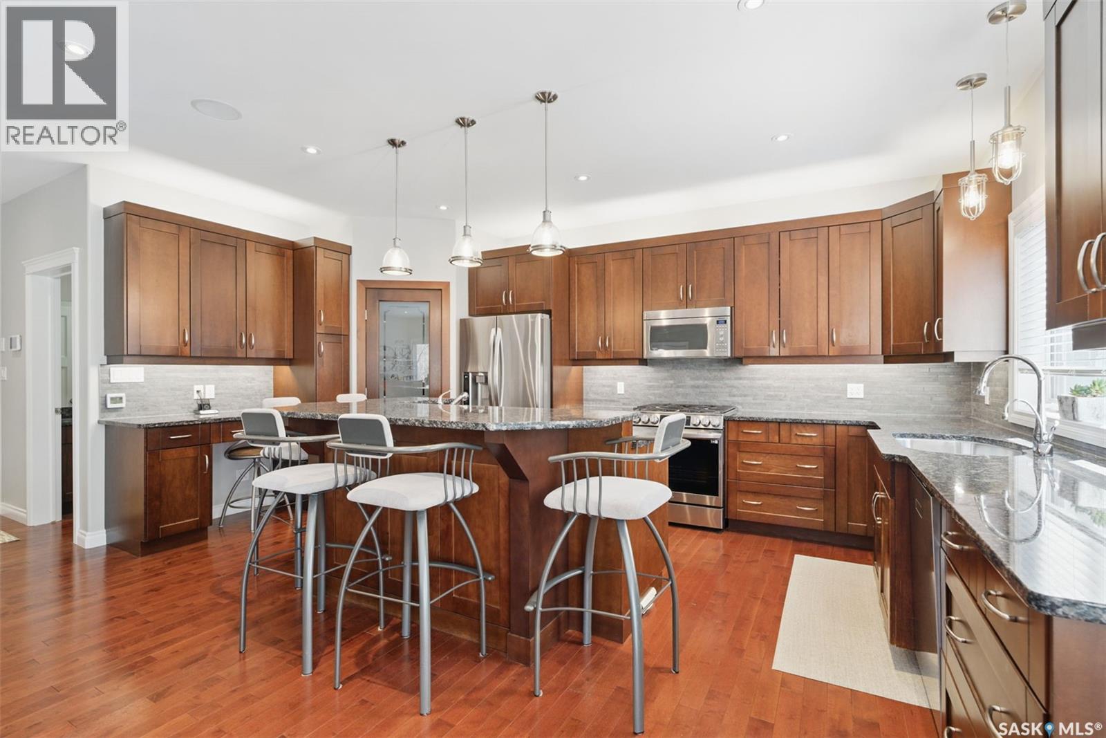 116 Hilliard Street E, Saskatoon, Saskatchewan  S7J 0E2 - Photo 8 - SK016064