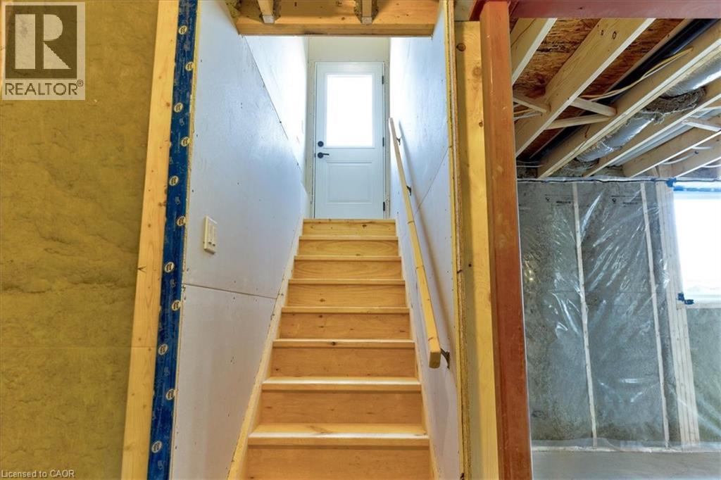 81 Kenton Street Unit# Lower, Mitchell, Ontario  N0K 1N0 - Photo 39 - 40761966