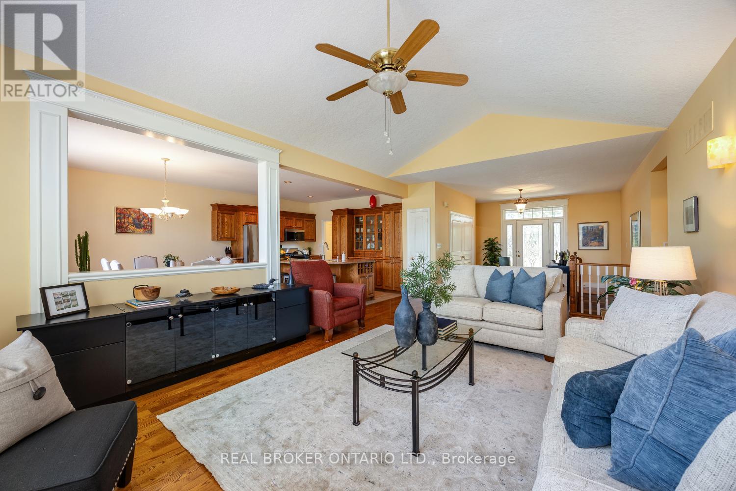 7 Virtue Court, Clarington, Ontario  L0B 1J0 - Photo 9 - E12355582
