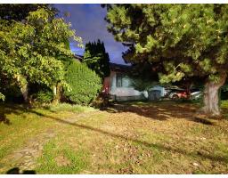 13873 GROSVENOR ROAD, Surrey, British Columbia