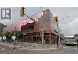 605 OUELLETTE, Windsor, Ontario