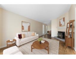 10 2345 Cranley Drive, Surrey, Ca