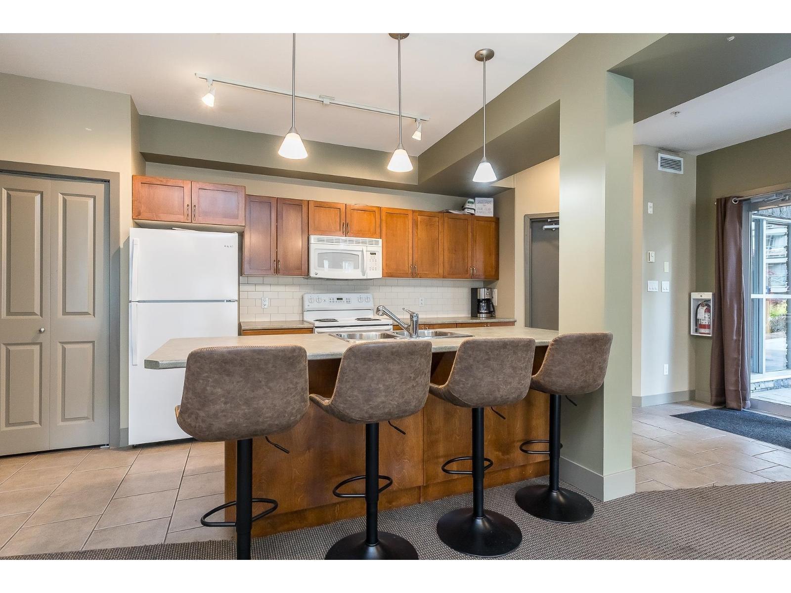 311 33318 E Bourquin Crescent, Abbotsford, British Columbia  V2S 0A6 - Photo 30 - R3039048