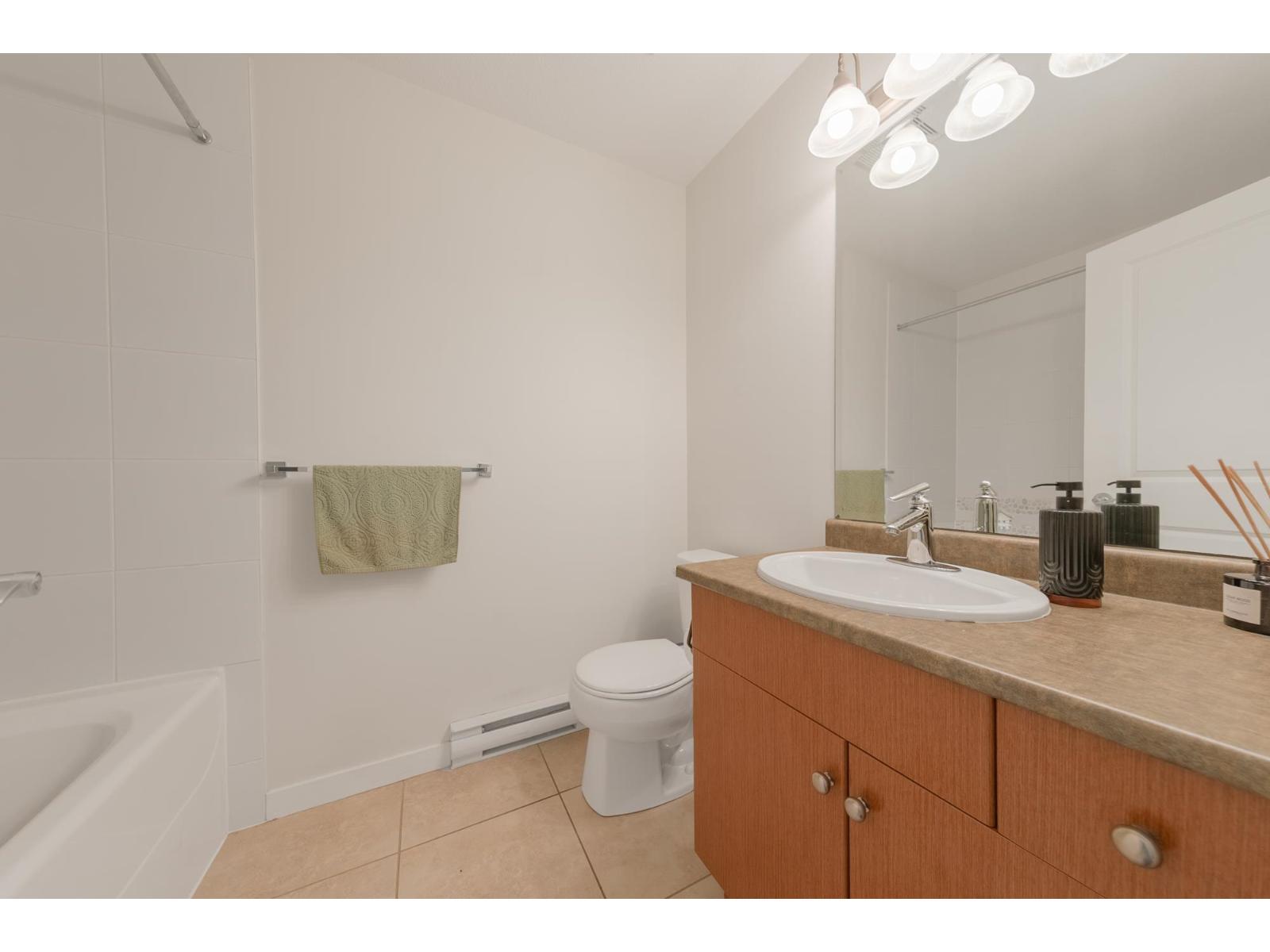 311 33318 E Bourquin Crescent, Abbotsford, British Columbia  V2S 0A6 - Photo 26 - R3039048