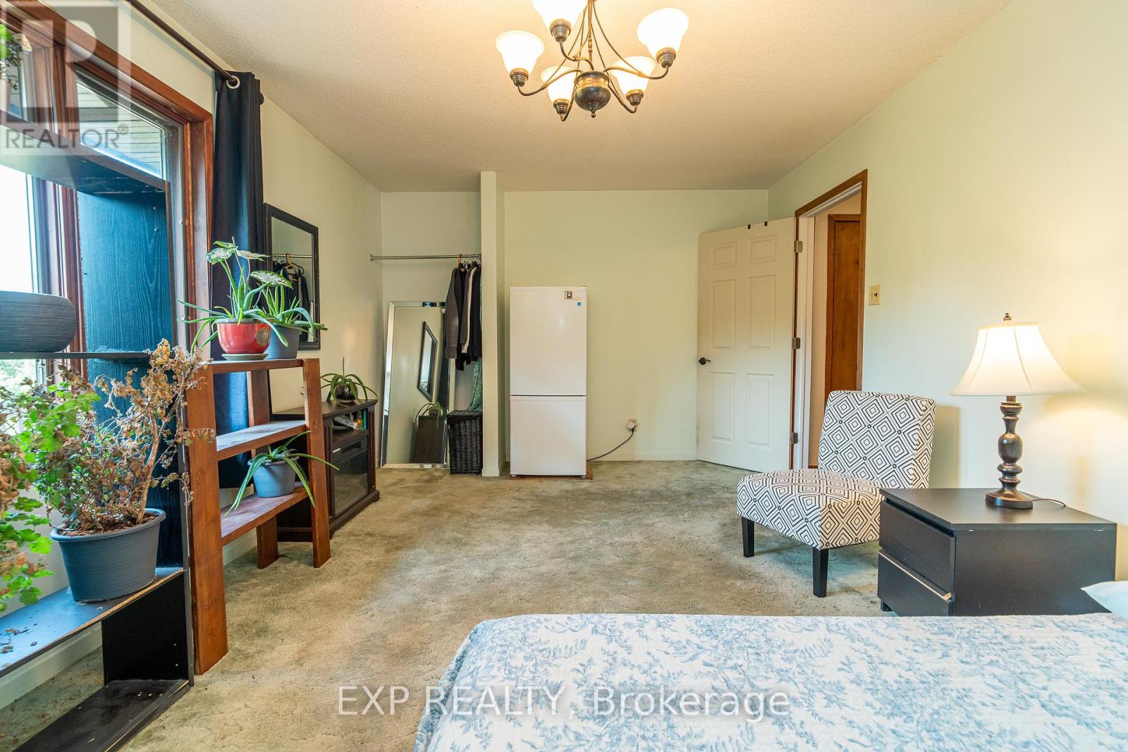 1437 Usborne Street, Mcnab/braeside, Ontario  K0A 1G0 - Photo 14 - X12355523